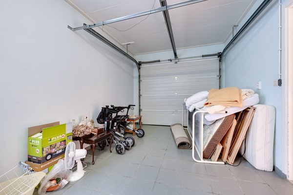 Medium property photo - Pastoor J.A.M. van den Muijsenbergstraat 2, 4513 AV Hoofdplaat